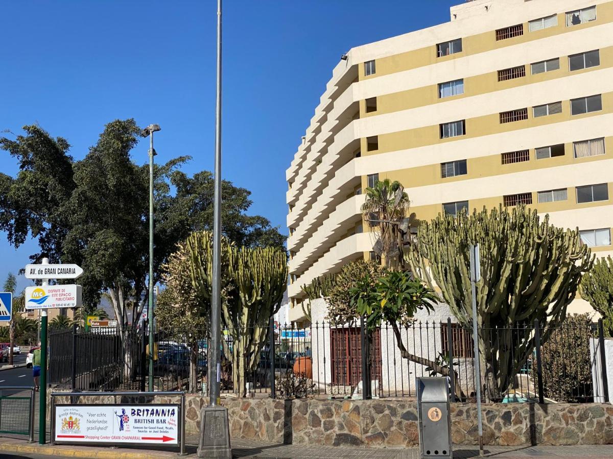 Cozy Apartment Near Yumbo Playa del Ingles  Luaran gambar
