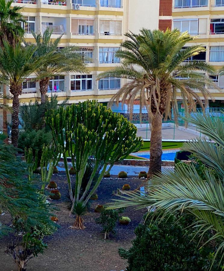 Cozy Apartment Near Yumbo Playa del Ingles  Luaran gambar