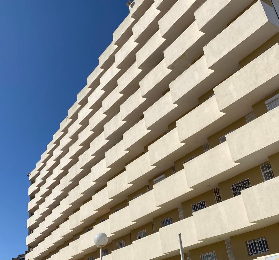 Cozy Apartment Near Yumbo Playa del Ingles  Luaran gambar