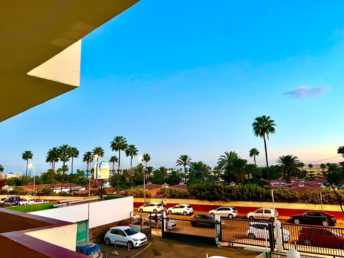 Cozy Apartment Near Yumbo Playa del Ingles  Luaran gambar